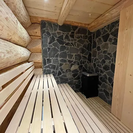 Zrub Mrazik Велька-Ломница