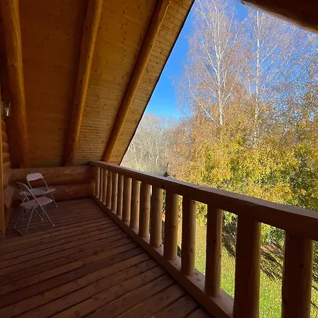 Zrub Mrázik * Kakaslomnic