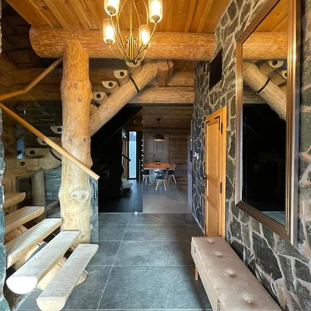 Zrub Mrazik Велька-Ломница